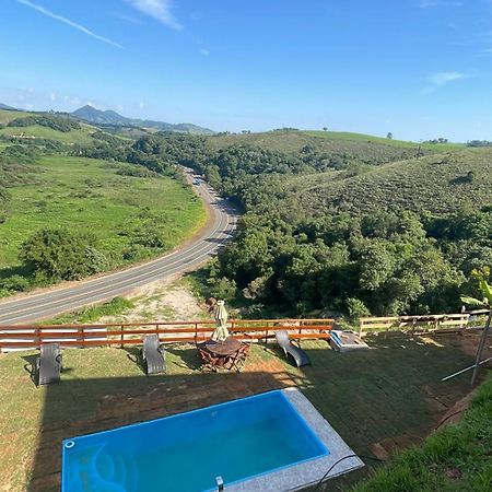 Chacrinha Pousada E Restaurante Chale Tucano Caldas  Buitenkant foto