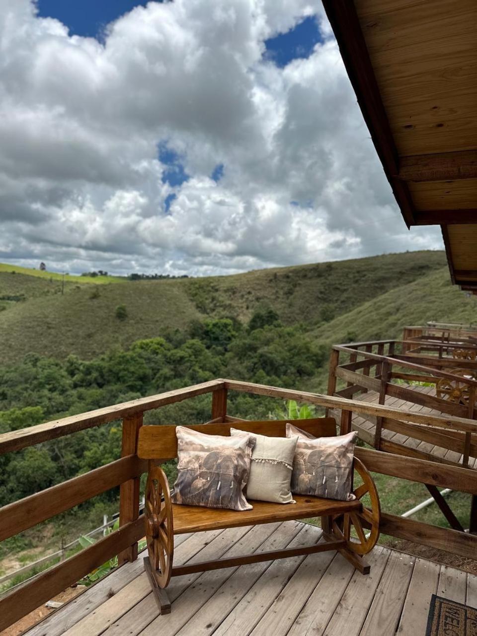 Chacrinha Pousada E Restaurante Chale Tucano Caldas  Buitenkant foto